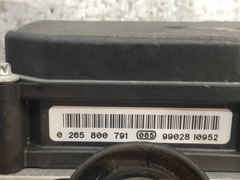 Recambio de abs para ford ka (ccu) titanium+ referencia OEM IAM 0265232236 51823789 0265800791