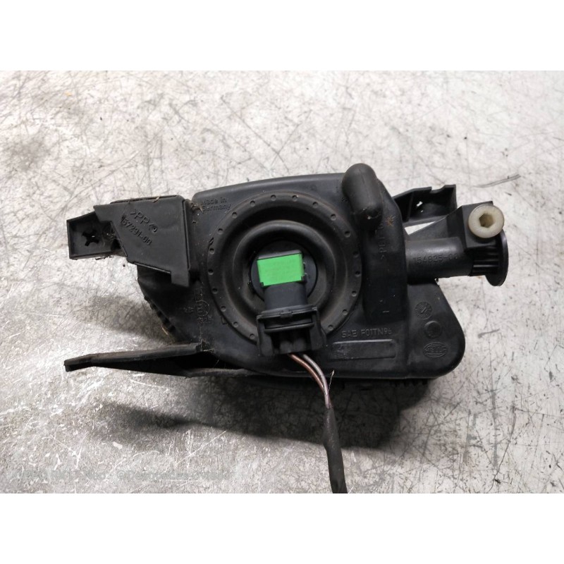 Recambio de faro antiniebla izquierdo para mercedes sprinterii caja cerrada (desde 01.06) 216 (906.613) referencia OEM IAM   