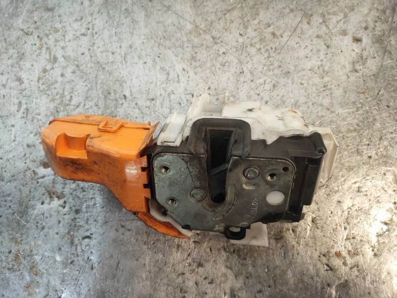 Recambio de motor cierre centralizado delantero izquierdo para ford ka (ccu) titanium+ referencia OEM IAM 51794369  