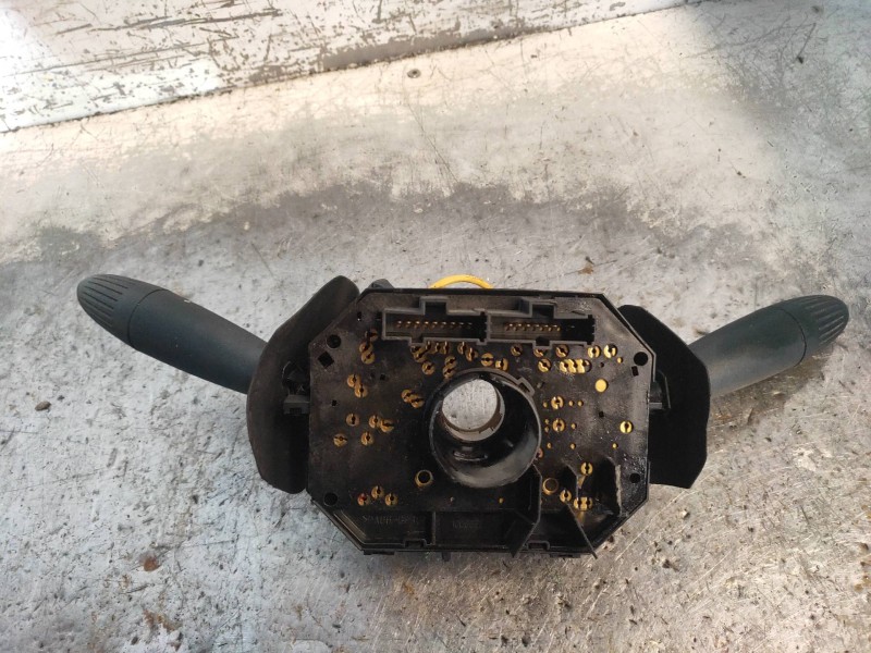 Recambio de mando luces para ford ka (ccu) titanium+ referencia OEM IAM 07354736600  