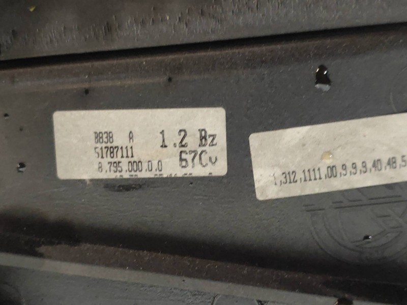 Recambio de electroventilador para ford ka (ccu) titanium+ referencia OEM IAM 51787111  