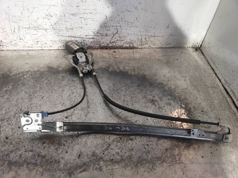 Recambio de elevalunas delantero derecho para citroen evasion 2.0 hdi exclusive referencia OEM IAM 400672T2  