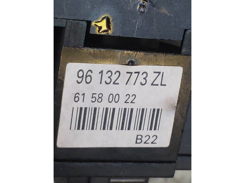 Recambio de mando limpia para citroen evasion 2.0 hdi exclusive referencia OEM IAM 96132773ZL  