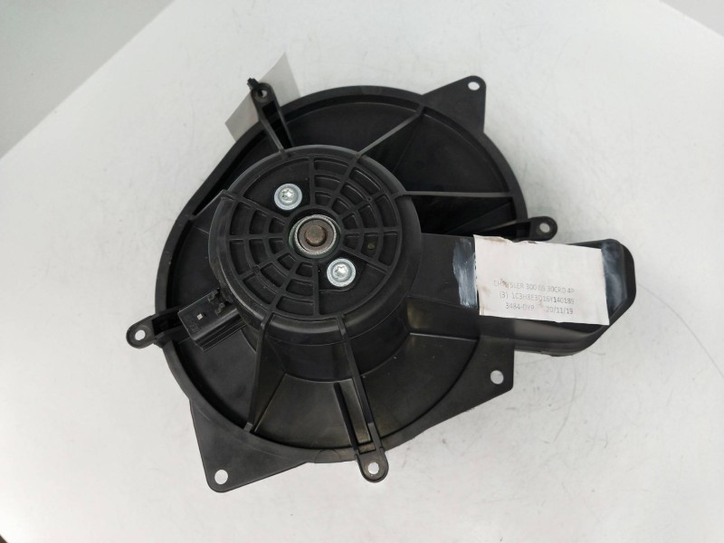 Recambio de motor calefaccion para chrysler 300 c 3.0 crd referencia OEM IAM 05061091AB 9405315 K9825