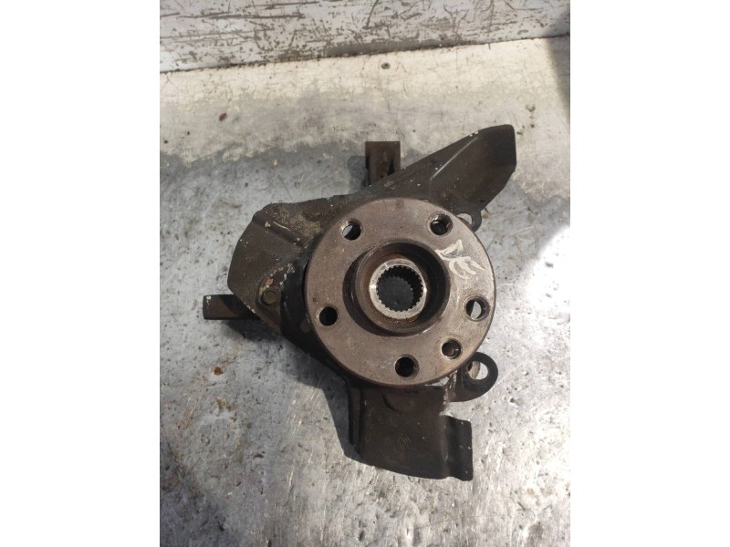 Recambio de mangueta delantera derecha para citroen evasion 2.0 hdi exclusive referencia OEM IAM   