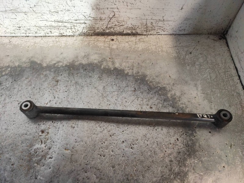 Recambio de brazo suspension superior trasero izquierdo para mercedes clase m (w166) ml 350 bluetec (166.004) referencia OEM IAM