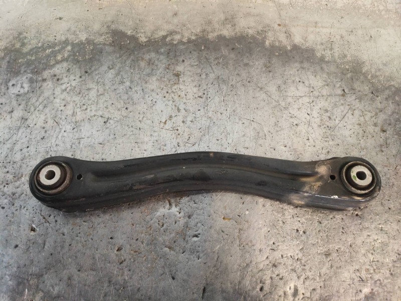 Recambio de brazo suspension superior trasero izquierdo para mercedes clase m (w166) ml 350 bluetec (166.004) referencia OEM IAM