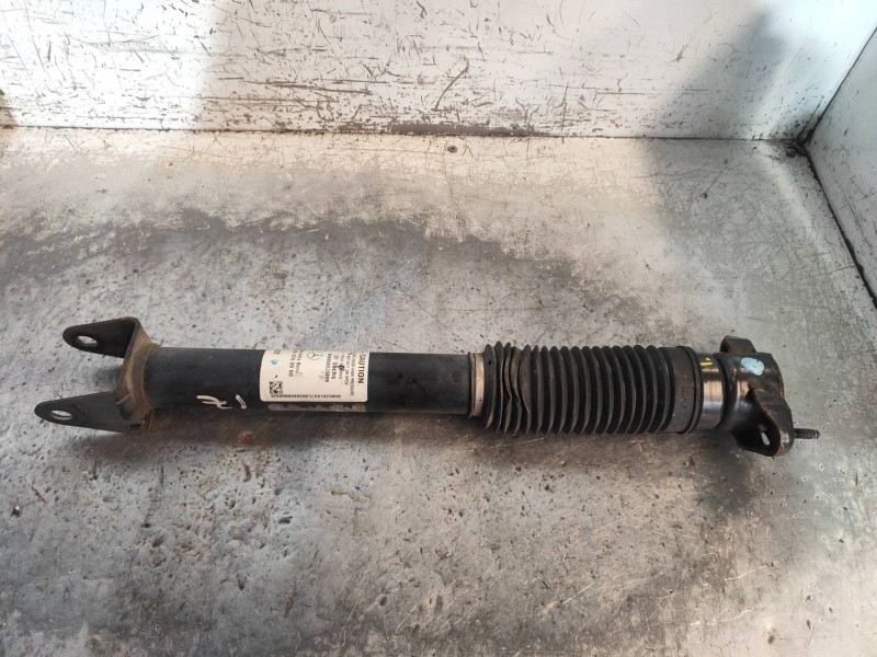 Recambio de amortiguador trasero izquierdo para mercedes clase m (w166) ml 350 bluetec (166.004) referencia OEM IAM A1663260900 