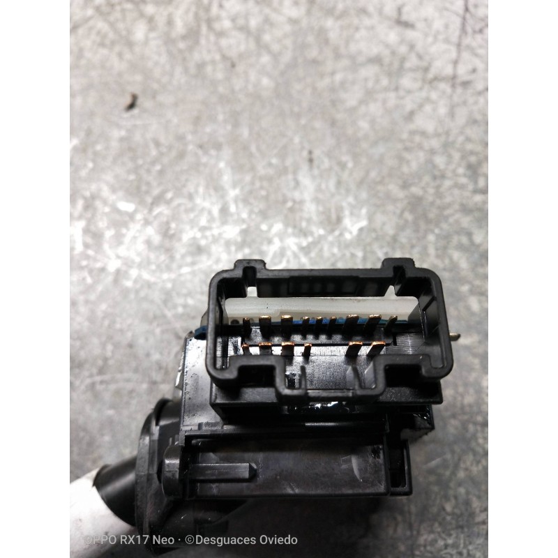 Recambio de mando limpia para toyota avensis berlina (t 22) 2.0 d4-d luna (5-ptas.) referencia OEM IAM   