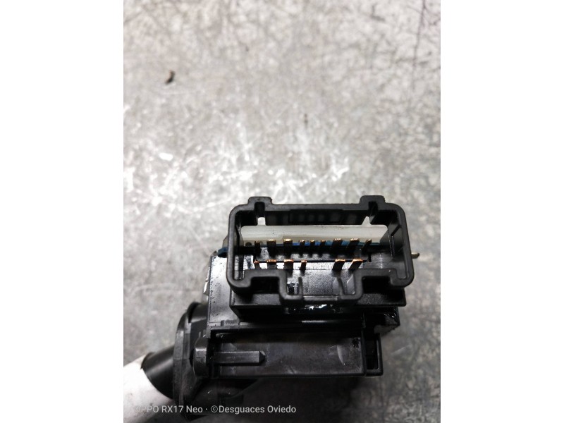 Recambio de mando limpia para toyota avensis berlina (t 22) 2.0 d4-d luna (5-ptas.) referencia OEM IAM   