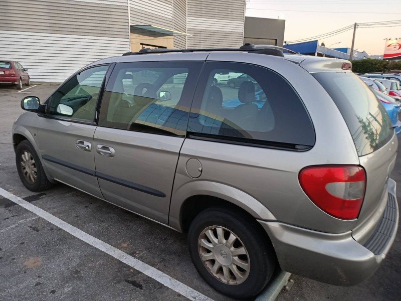 chrysler voyager (rg) del año 2004