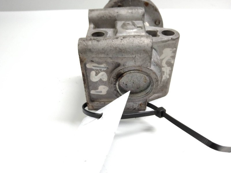 Recambio de valvula egr para alfa romeo 159 (140) 2.4 jtdm 20v ti referencia OEM IAM 55204250  