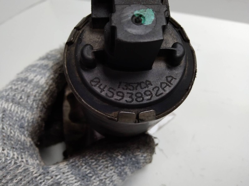 Recambio de valvula egr para chrysler 300 c 5.7 v8 hemi referencia OEM IAM 04593892AA   Recambio de valvula egr para chrysler 300 c 5.7 v8 hemi referencia OEM IAM 04593892AA