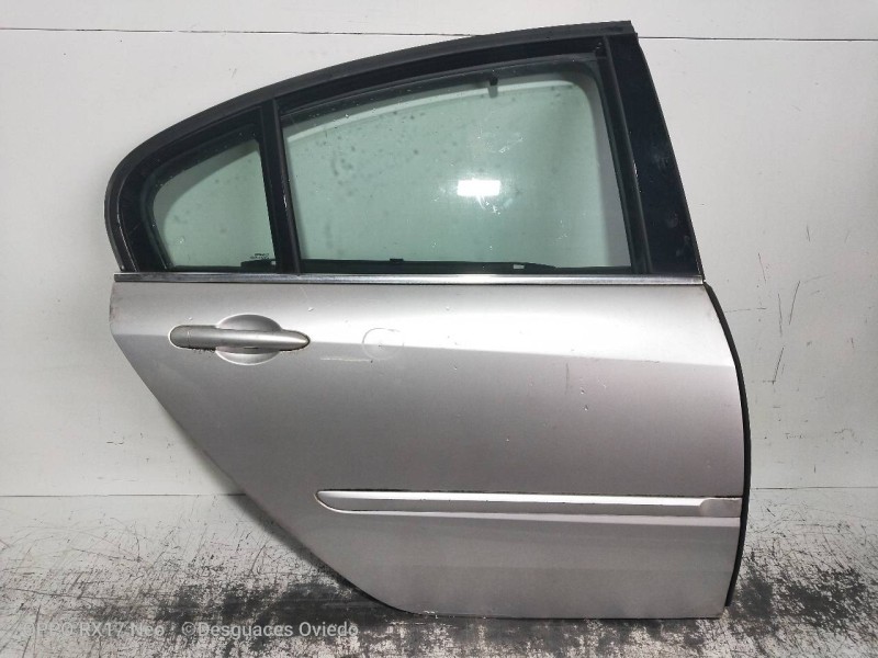 Recambio de puerta trasera derecha para renault laguna iii dynamique referencia OEM IAM   5P