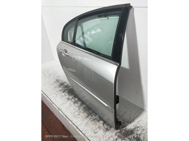 Recambio de puerta trasera derecha para renault laguna iii dynamique referencia OEM IAM   5P