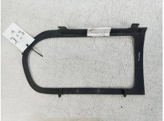 Recambio de rejilla delantera para renault 12 referencia OEM IAM    2