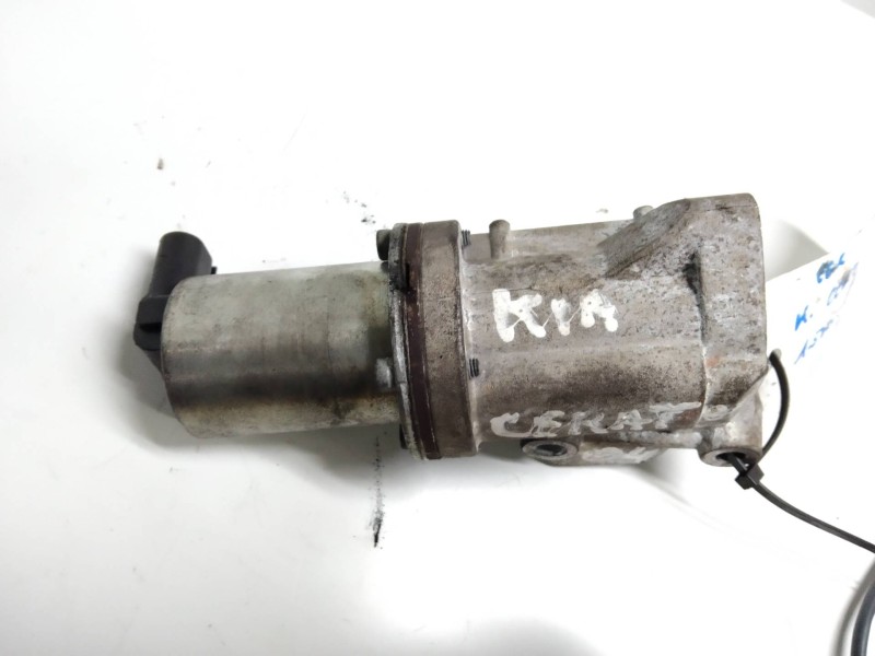Recambio de valvula egr para kia cerato 1.5 lx crdi berlina (4-ptas.) referencia OEM IAM 284102A120  
