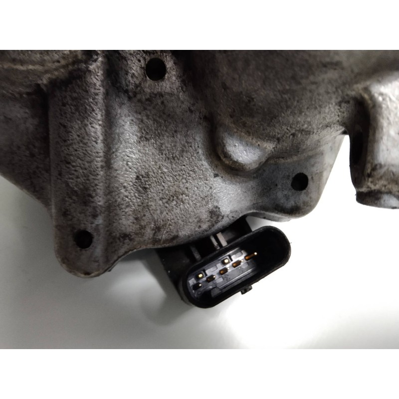 Recambio de valvula egr para mercedes sprinterii caja cerrada (desde 01.06) 2.1 cdi cat referencia OEM IAM 6511400860Q06  