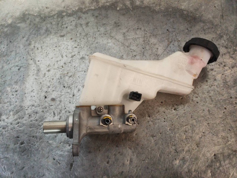 Recambio de bomba freno para kia rio (yb) attract referencia OEM IAM   