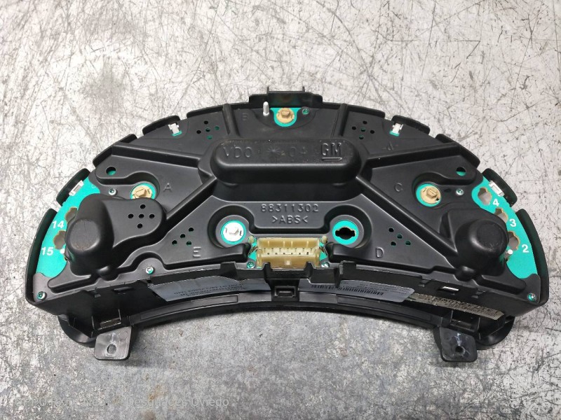 Recambio de cuadro instrumentos para opel corsa c blue line referencia OEM IAM 110008988029 13173350WD 