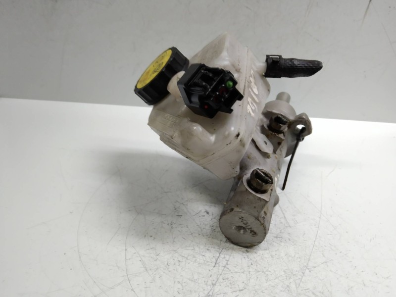 Recambio de bomba freno para ford mondeo berlina (ge) ambiente referencia OEM IAM 22407779  