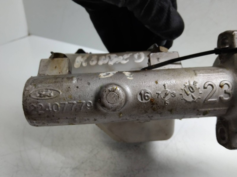 Recambio de bomba freno para ford mondeo berlina (ge) ambiente referencia OEM IAM 22407779  