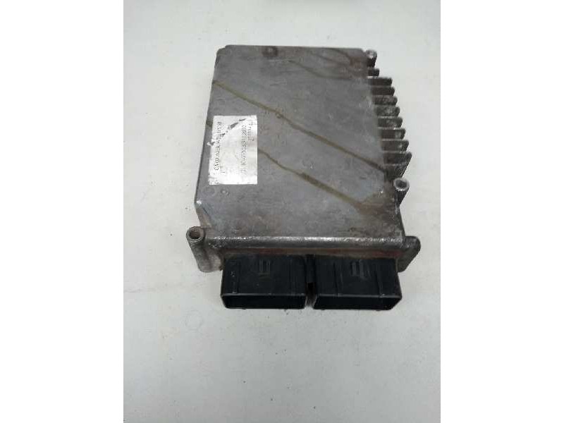 Recambio de centralita motor uce para chrysler voyager (gs) 2.4 cat referencia OEM IAM P04748211AG YNBAB 