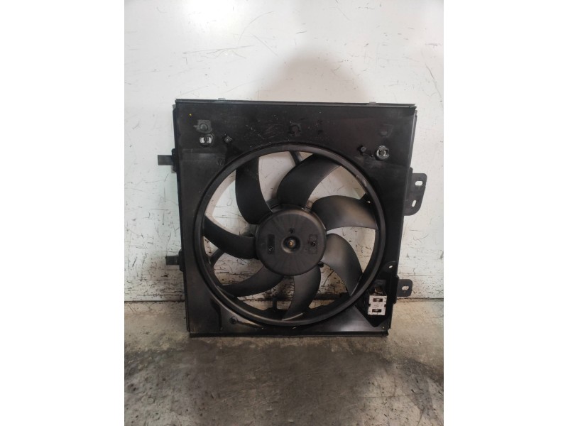 Recambio de electroventilador para peugeot 208 active referencia OEM IAM 9675280980 M159983 