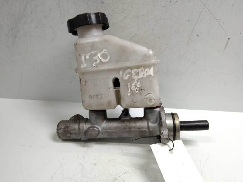 Recambio de bomba freno para hyundai i30 1.6 crdi cat referencia OEM IAM   