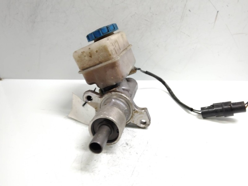 Recambio de bomba freno para hyundai sonata (y2) 3.0 v6 gls referencia OEM IAM 0BM0235  
