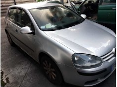 volkswagen golf v berlina (1k1) del año 2007