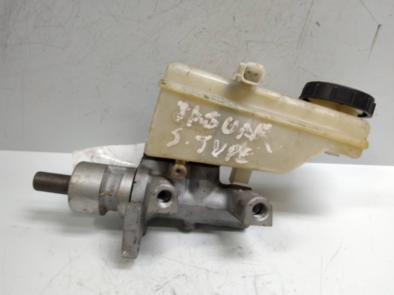 Recambio de bomba freno para jaguar s-type 3.0 v6 referencia OEM IAM   