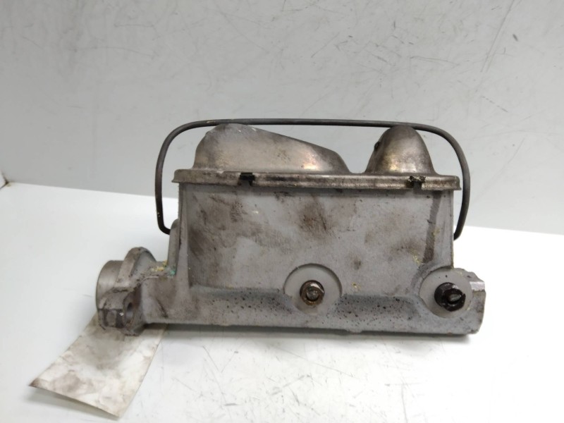 Recambio de bomba freno para chrysler jeep cherokee (xj) 4.0 cat referencia OEM IAM    Recambio de bomba freno para chrysler jeep cherokee (xj) 4.0 cat referencia OEM IAM