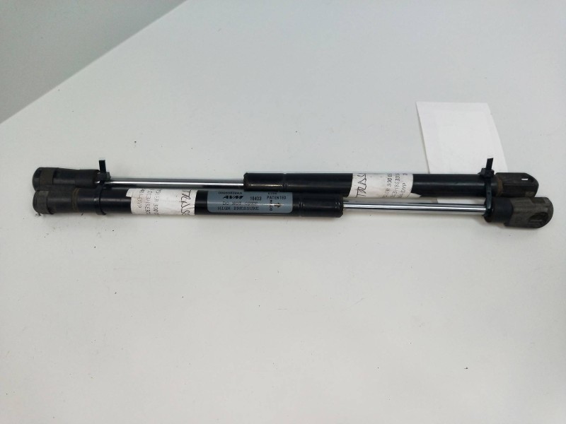 Recambio de amortiguadores maletero / porton para chrysler 300 c 3.0 crd referencia OEM IAM 05065659AA 04589589AA 