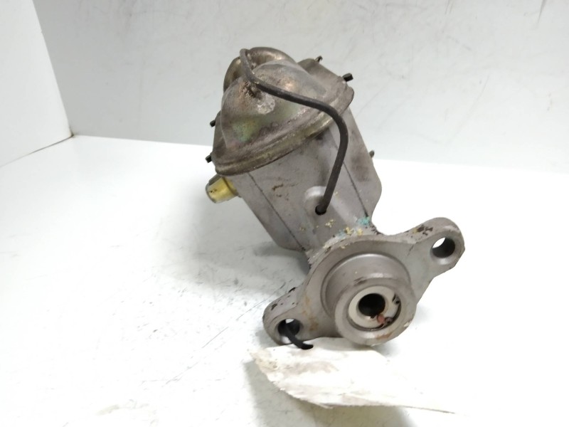 Recambio de bomba freno para chrysler jeep cherokee (xj) 4.0 cat referencia OEM IAM    Recambio de bomba freno para chrysler jeep cherokee (xj) 4.0 cat referencia OEM IAM