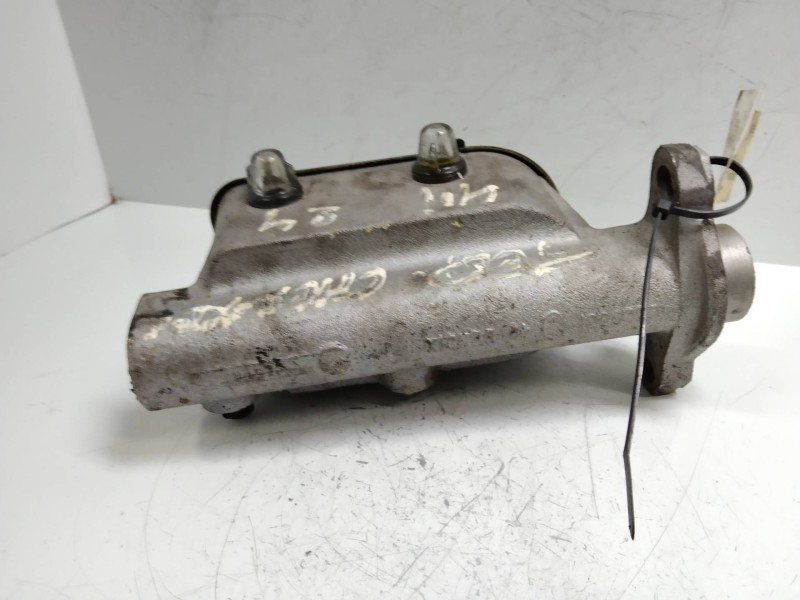 Recambio de bomba freno para chrysler jeep cherokee (xj) 4.0 cat referencia OEM IAM    Recambio de bomba freno para chrysler jeep cherokee (xj) 4.0 cat referencia OEM IAM