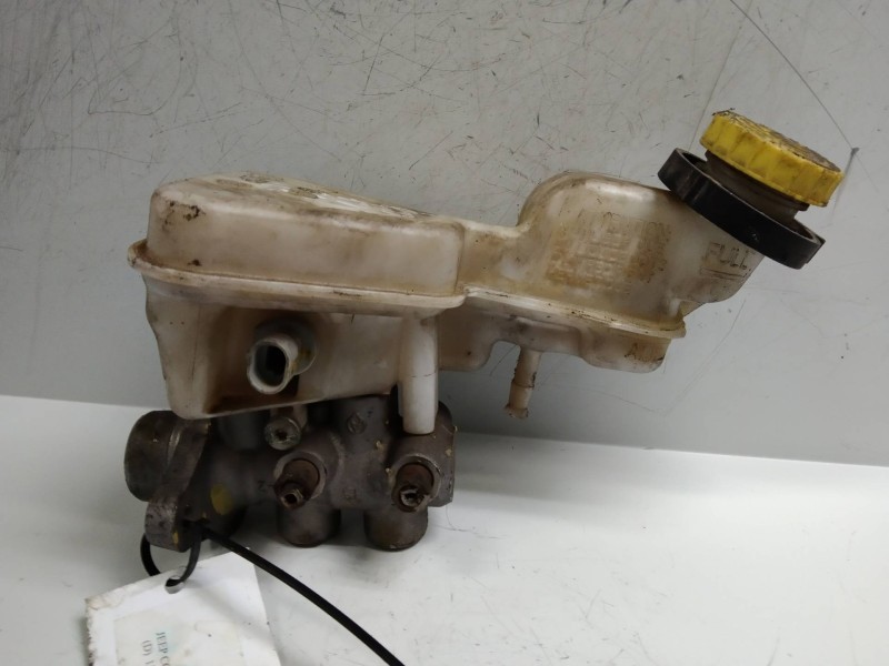 Recambio de bomba freno para jeep compass 2.4 16v cat referencia OEM IAM 8B6196N7840003  