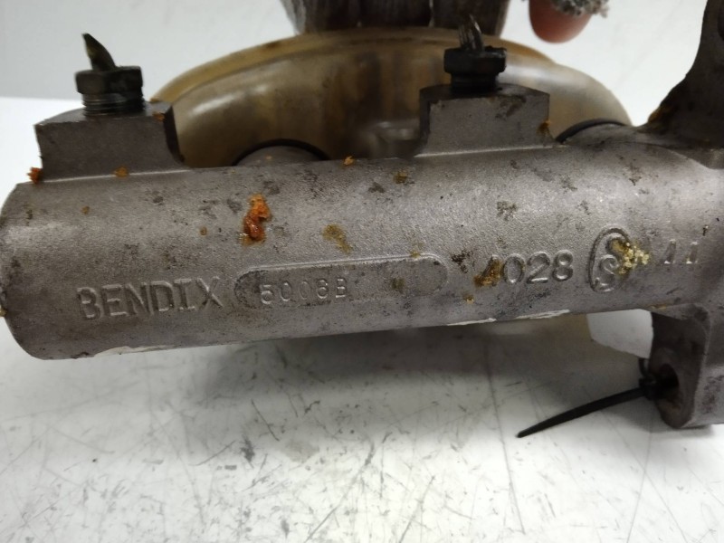 Recambio de bomba freno para jeep gr.cherokee (zj)/(z) 5.2 ltd. (zj) referencia OEM IAM 402844  