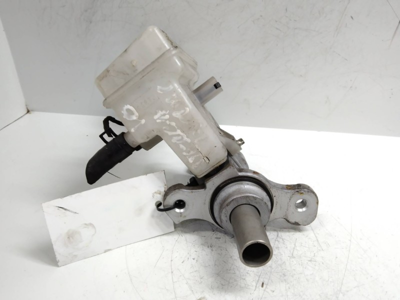 Recambio de bomba freno para kia venga 1.4 crdi cat referencia OEM IAM   