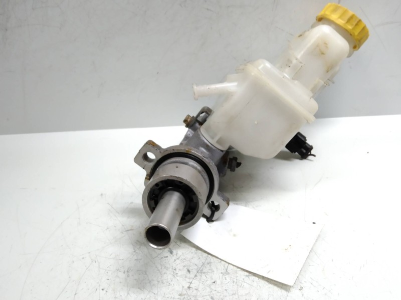 Recambio de bomba freno para lancia ypsilon (101) 1.4 cat referencia OEM IAM Y21468  