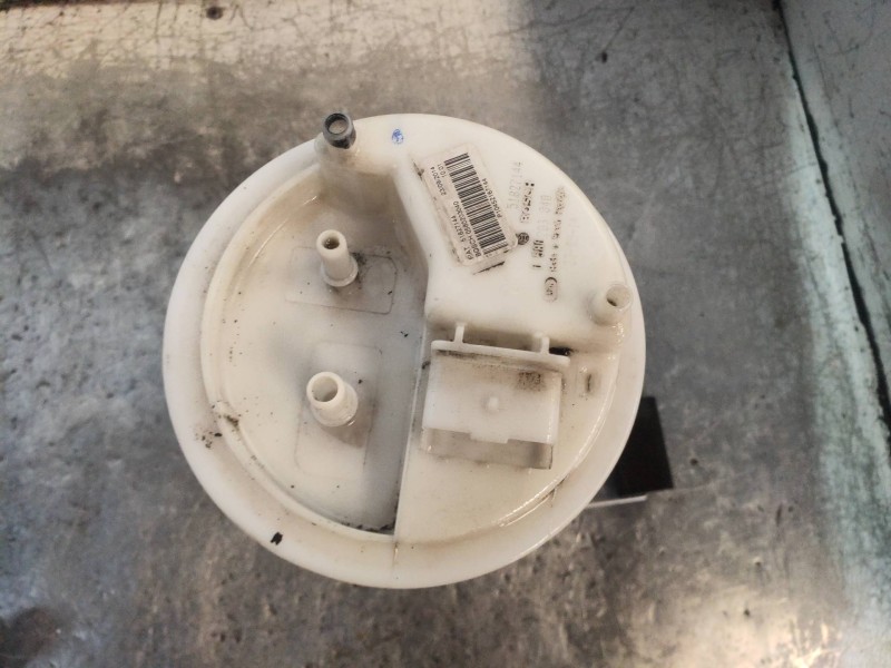 Recambio de bomba combustible para opel combo d kasten l2h1 2,4t referencia OEM IAM 0580203040 51827144 