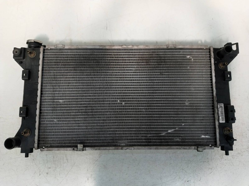 Recambio de radiador agua para chrysler grand voyager referencia OEM IAM   