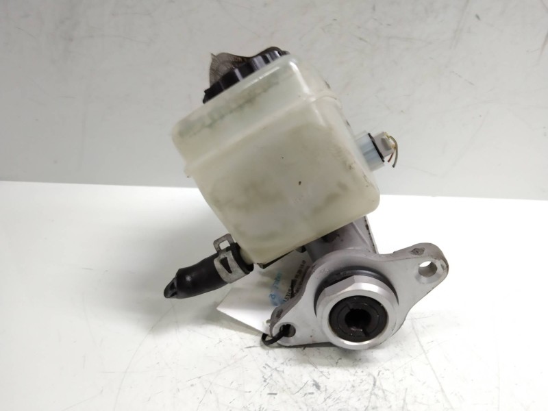 Recambio de bomba freno para lexus is200 (gxe10) 2.0 cat referencia OEM IAM 2A0985358  
