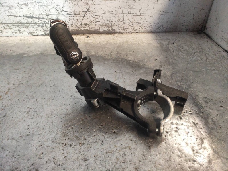 Recambio de conmutador de arranque para opel combo d kasten l2h1 2,4t referencia OEM IAM 519285260 00519285260 