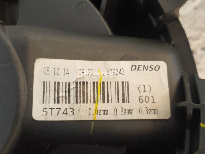 Recambio de motor calefaccion para opel combo d kasten l2h1 2,4t referencia OEM IAM 5T743  