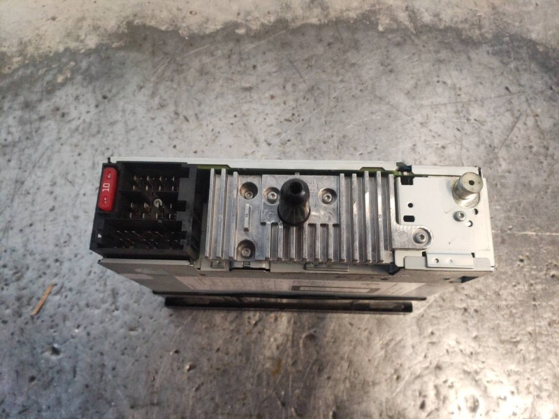 Recambio de sistema audio / radio cd para opel combo d kasten l2h1 2,4t referencia OEM IAM 7355124860 7649354516 