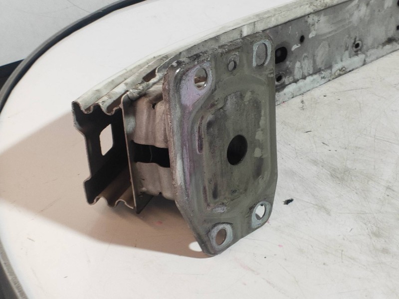 Recambio de refuerzo paragolpes delantero para opel combo d kasten l2h1 2,4t referencia OEM IAM   