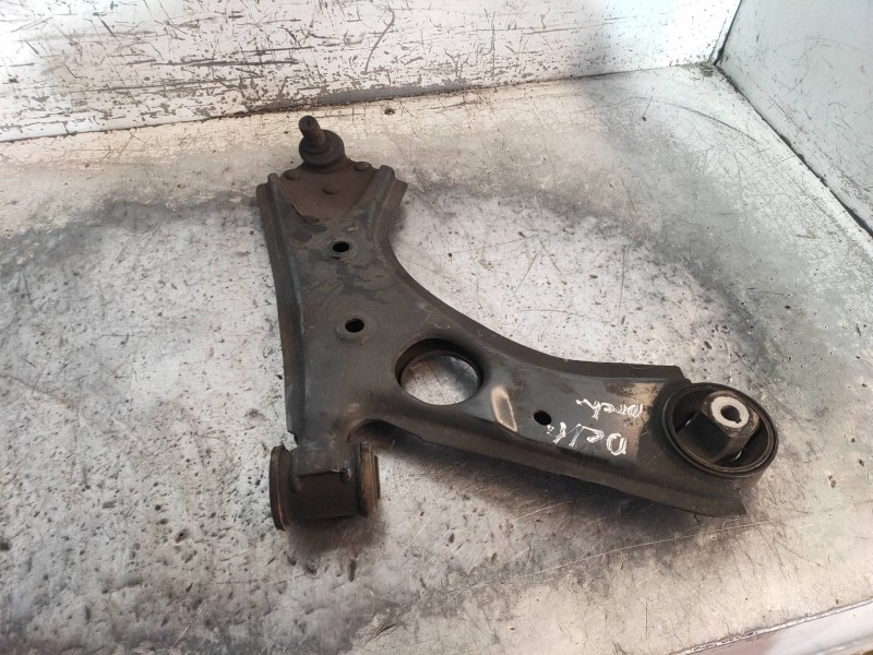 Recambio de brazo suspension inferior delantero derecho para opel combo d kasten l2h1 2,4t referencia OEM IAM   