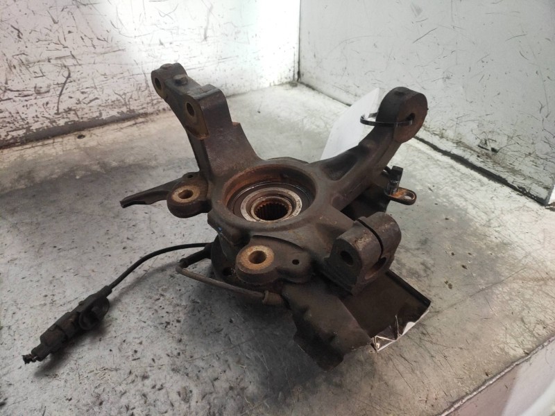 Recambio de mangueta delantera derecha para opel combo d kasten l2h1 2,4t referencia OEM IAM   