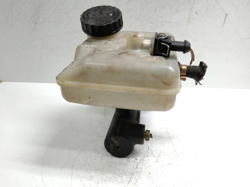 Recambio de bomba freno para mercedes sprinter 02.00  caja abierta, doble cab. 208 cdi (901.6/902.621-622) referencia OEM IAM A0